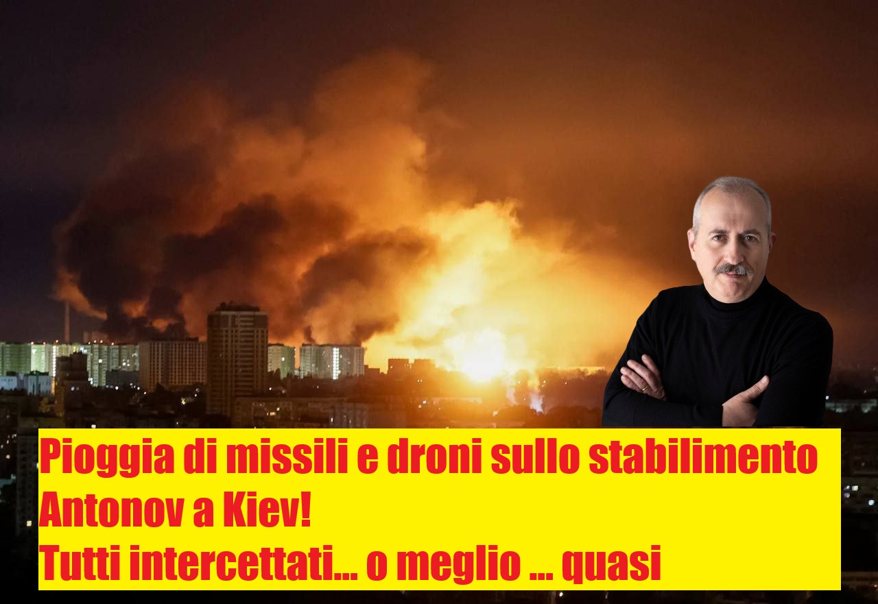 immagine delle esplosioni sullo stabilimento Antonov di Kiev, immagine di libero uso modificata dall'autore